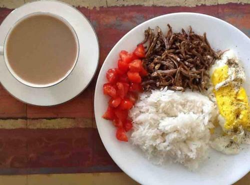 Bed & Breakfast Cozy Vacation House In Guimaras