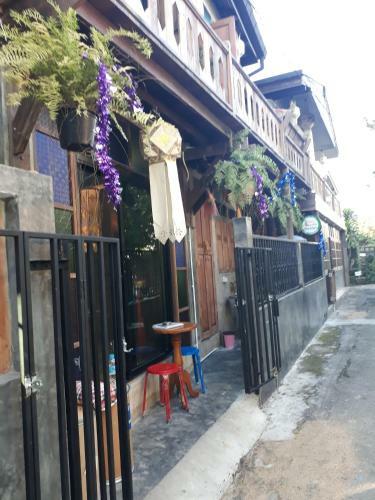 Baan Chiang Mai Hostel