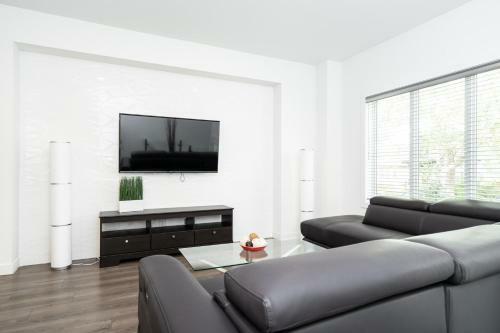 Apartamento 912 A Garwood Ave