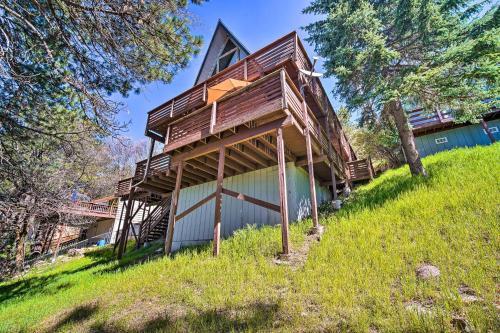 Running Springs Cabin With Large Deck And View!