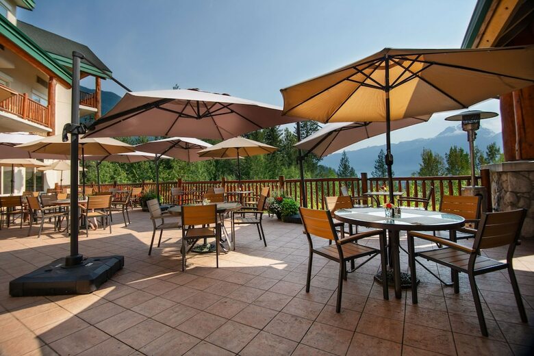 Hillcrest Hotel A Coast Resort