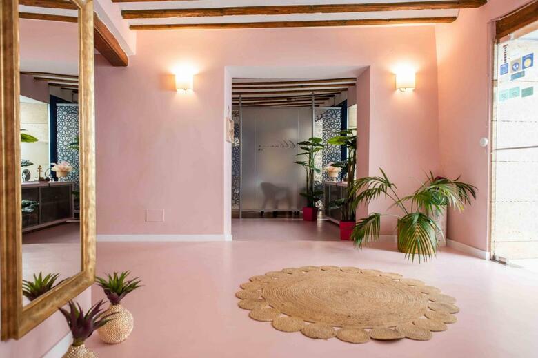 Hotel Almunia