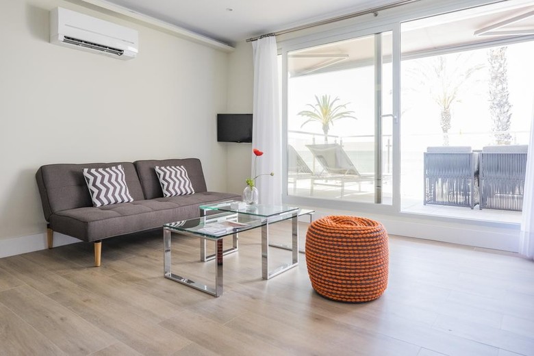 Hostal La Caleta Bay