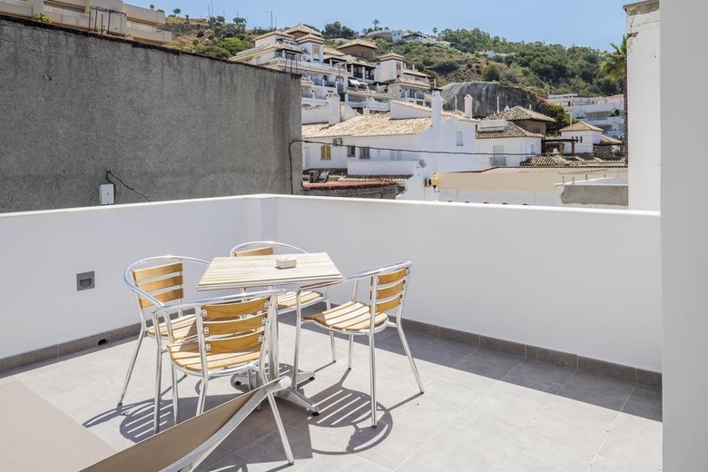 Hostal La Caleta Bay
