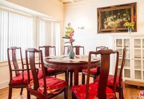 Cheerful Bright 5 Bedroom Home Central La/king Bed