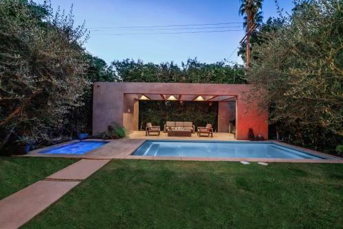 Alta Villa