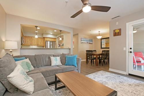 Pacific Beach Basecamp Unit 205