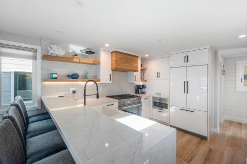 Rockaway Retreat