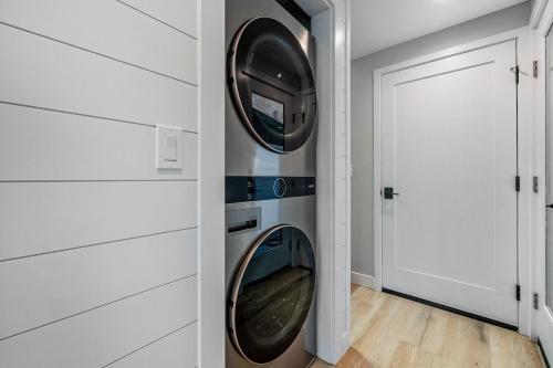 Rockaway Retreat