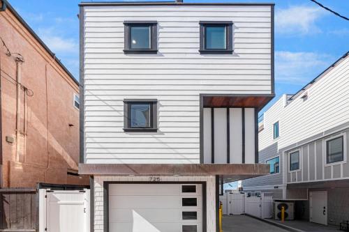 Rockaway Retreat