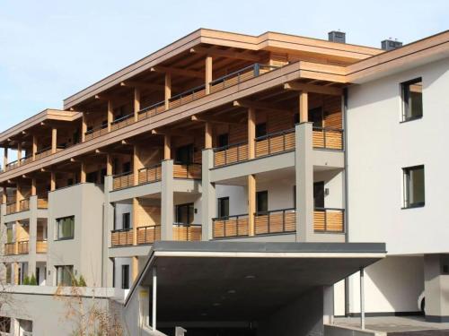 Cosy Apartment In Niederau With Garden