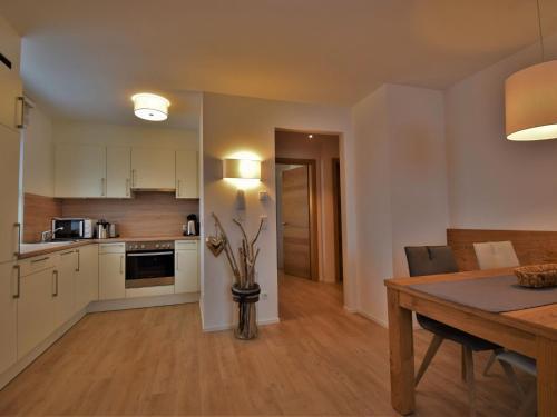 Cosy Apartment In Niederau With Garden