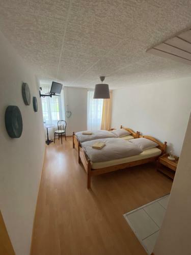 Hotel H�tel Des Trois Coeurs