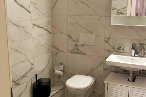 Comfortable Furnished Studio Apartment @z�rich 1