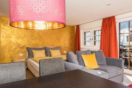 Village Apartment With Matterhorn View