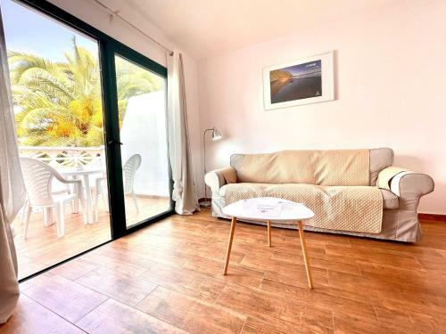 Cozy Apartment With 2 Bedrooms And Pool In Los Cancajos
