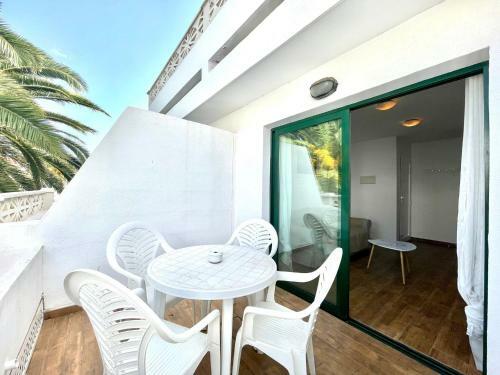 Cozy Apartment With 2 Bedrooms And Pool In Los Cancajos
