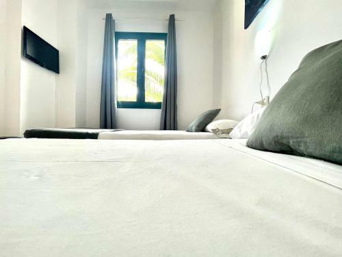 Cozy Apartment With 2 Bedrooms And Pool In Los Cancajos
