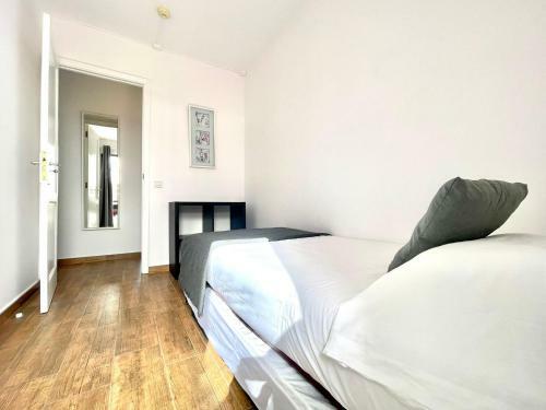 Cozy Apartment With 2 Bedrooms And Pool In Los Cancajos