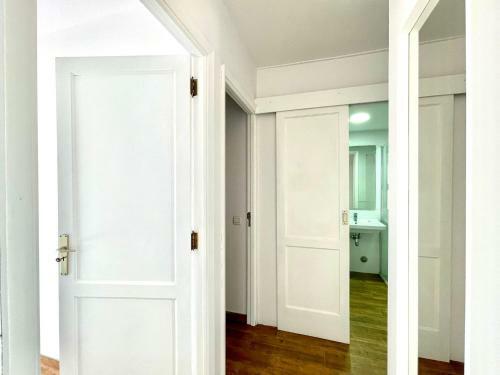 Cozy Apartment With 2 Bedrooms And Pool In Los Cancajos