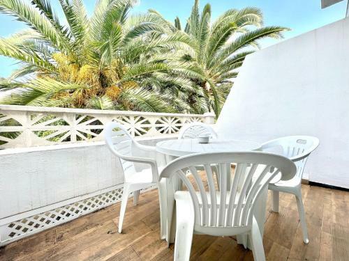 Cozy Apartment With 2 Bedrooms And Pool In Los Cancajos