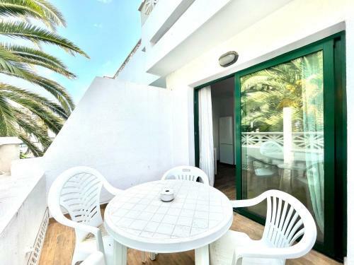 Cozy Apartment With 2 Bedrooms And Pool In Los Cancajos