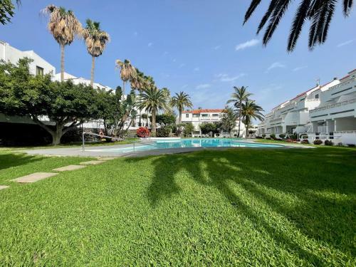 Cozy Apartment With 2 Bedrooms And Pool In Los Cancajos