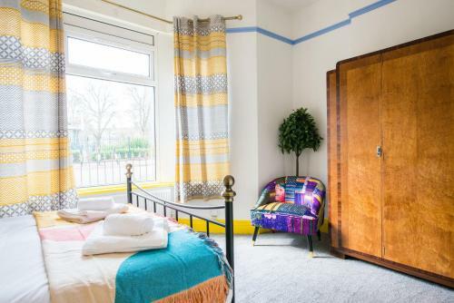1 Bed Central Cardiff Apartment With Free Parking