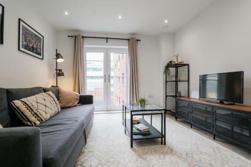 Modern Apartment In City Centre