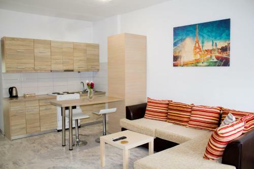 Sunrise Apartment