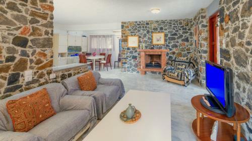 The Kokkini Beach Retreat