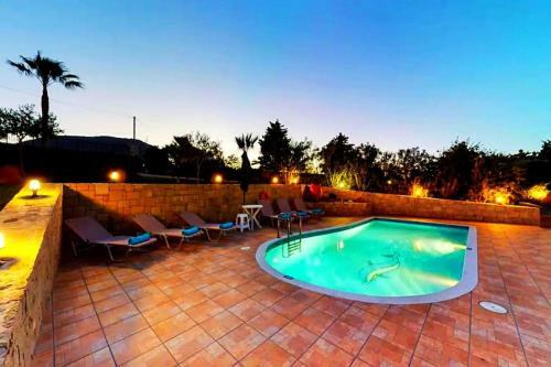 Luxury Villa Maria With Private Pool