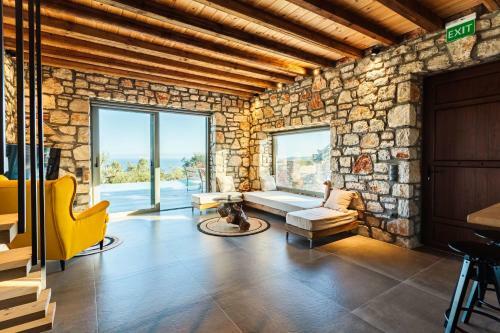 Gerakada Exclusive-seaview Villa With Private Pool