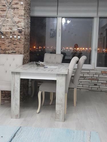 Apartamento Er�?n Home