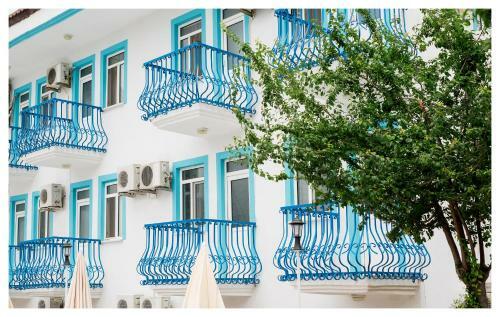 Mavi Yaprak Hotel