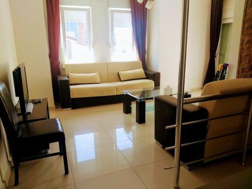 Apartamento Sidede Muhte?em Havuzlu 3+1 Dubleks