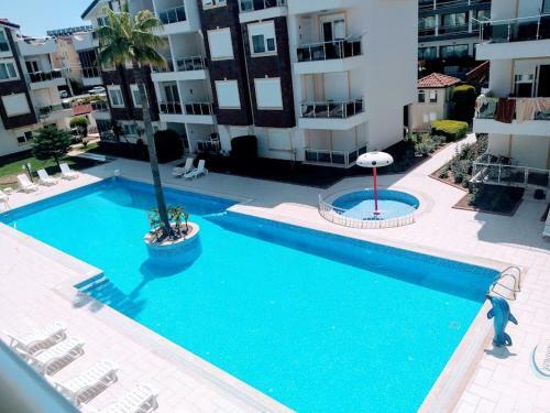 Apartamento Sidede Muhte?em Havuzlu 3+1 Dubleks