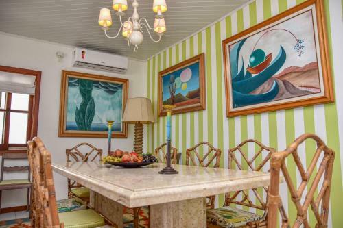 Casa Beira Mar Na Praia Da Enseada No Guaruja Sp