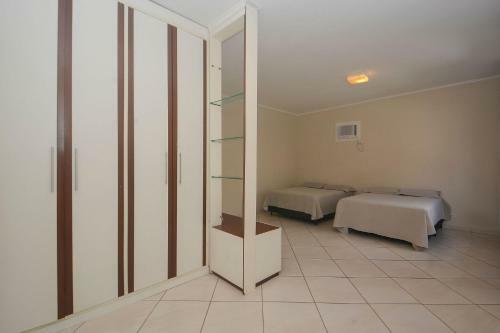 Casa Com Piscina A 200m Da Praia Do Tombo No Guaruj�