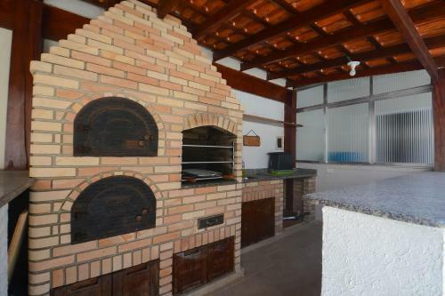 Casa Com Piscina A 200m Da Praia Do Tombo No Guaruj�
