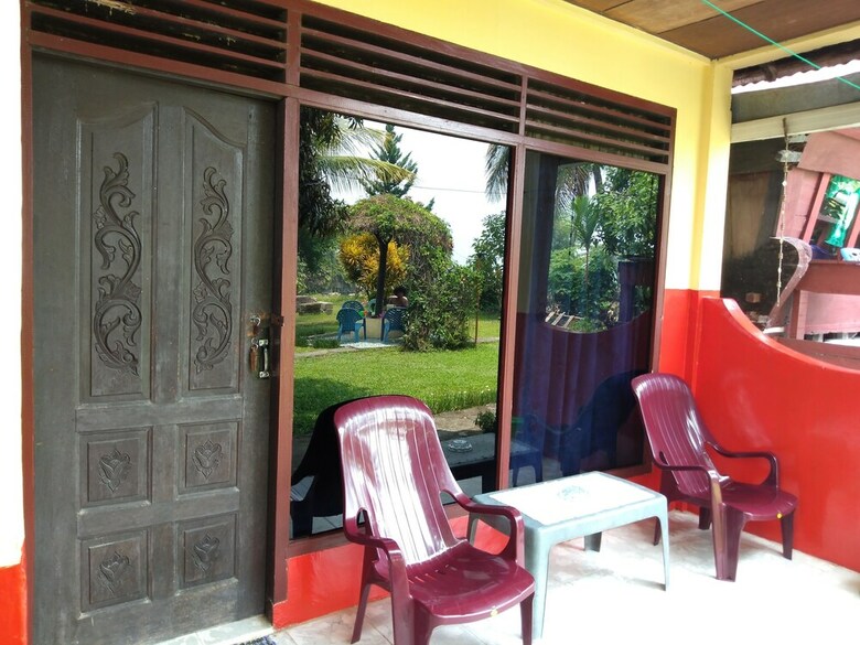 Hostal Merlyn Guest House