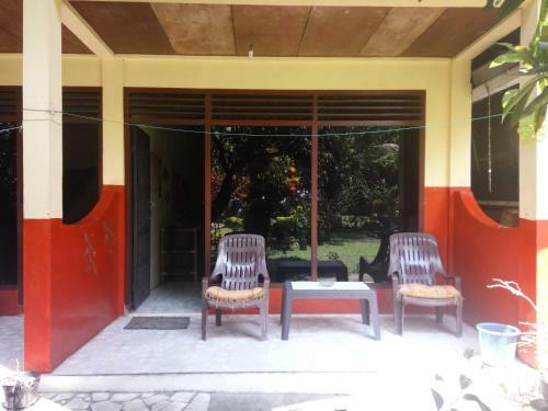Hostal Merlyn Guest House