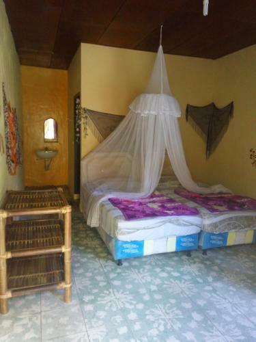 Hostal Merlyn Guest House