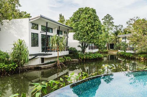 Hotel Lumphawa Amphawa