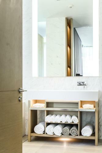 Apartamento Kamala Beachfront Luxury Penthouse With Rooftop Pool
