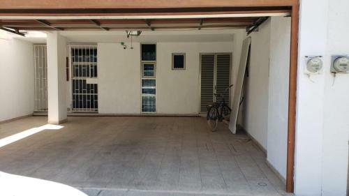 Casa Leo Y Juany