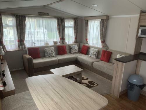 Cljp Caravan Thorpe Park Cleethorpes