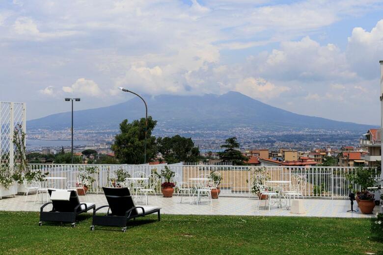 Hostal Villa Pia