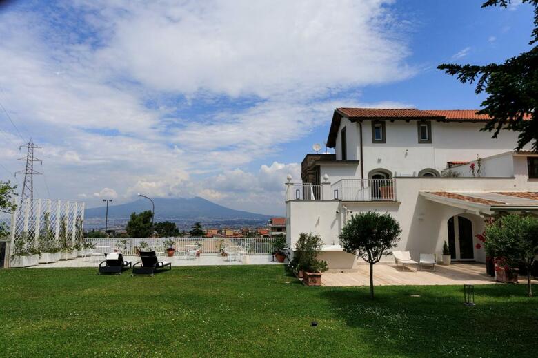 Hostal Villa Pia