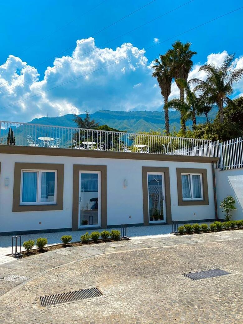 Hostal Villa Pia